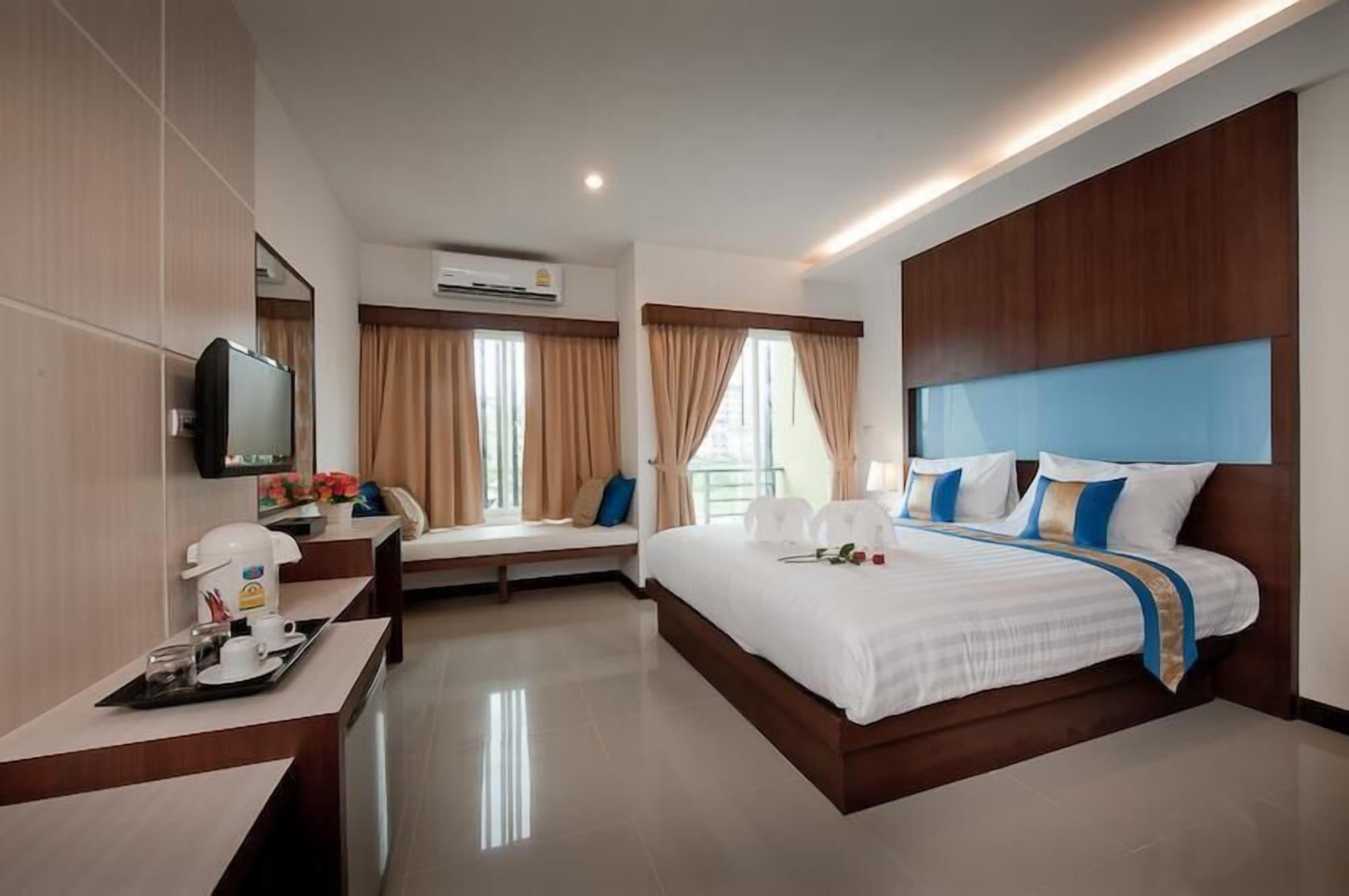 فندق Tuana Blue Sky Patong المظهر الخارجي الصورة