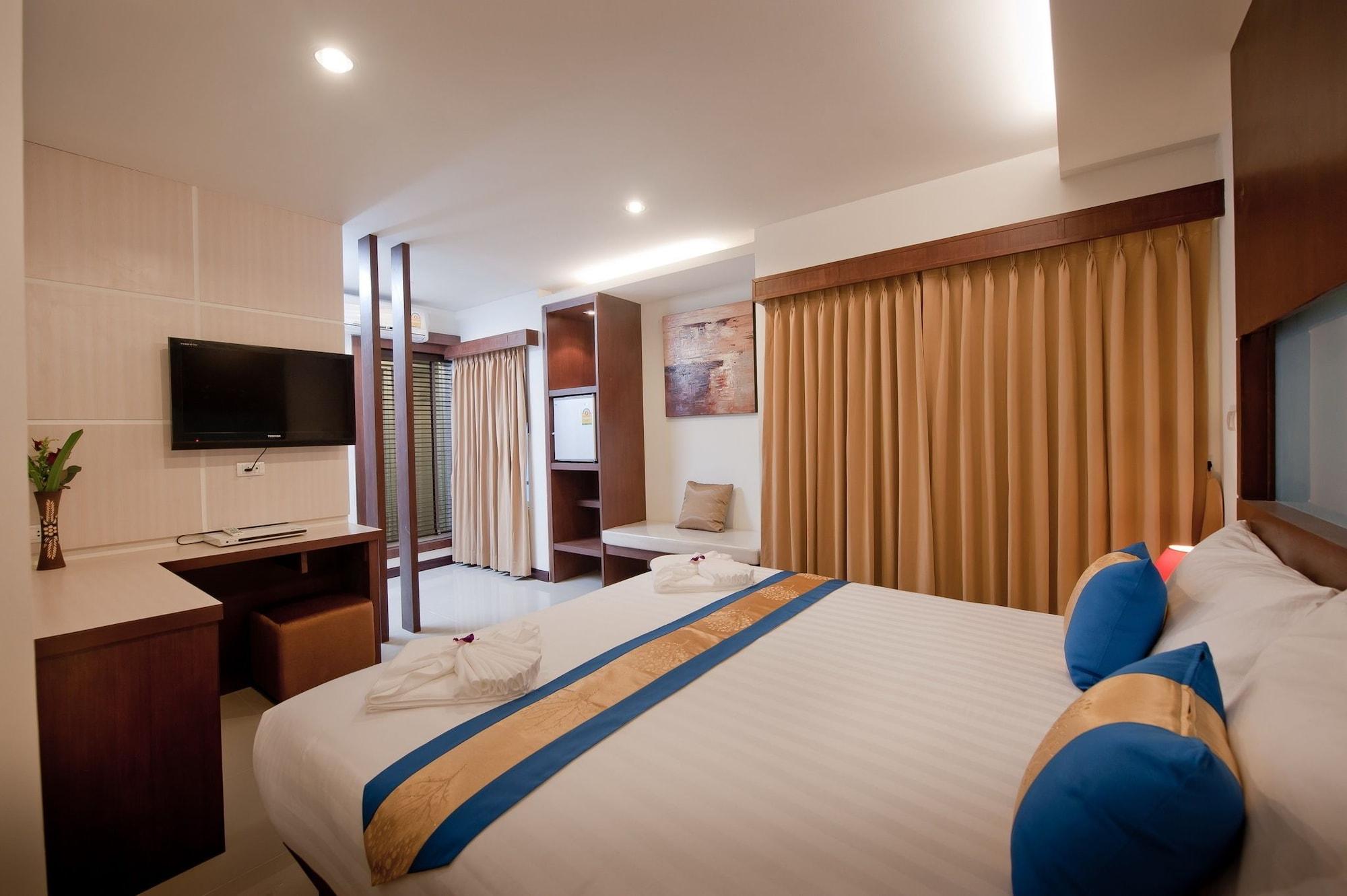 فندق Tuana Blue Sky Patong المظهر الخارجي الصورة