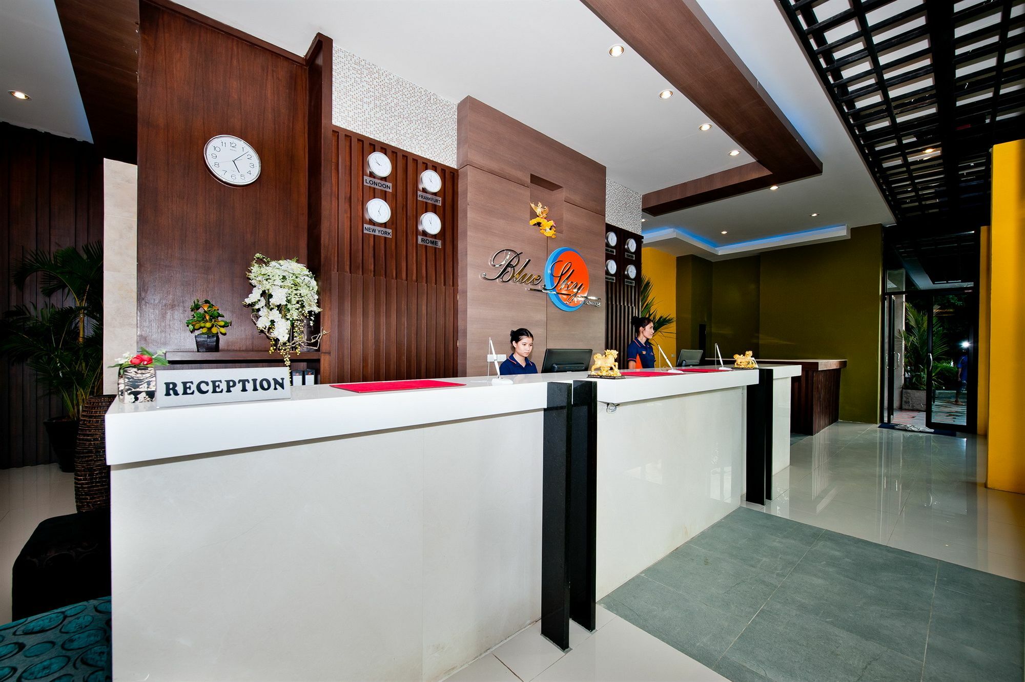 فندق Tuana Blue Sky Patong المظهر الخارجي الصورة